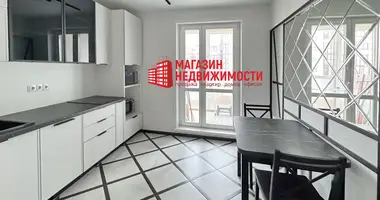 2 room apartment in Mahistralnaja vulica, Belarus