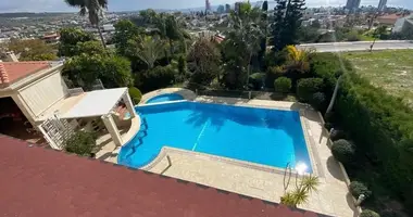 5 bedroom house in Mouttagiaka, Cyprus