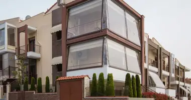 Dom wolnostojący 6 pokojów w Neochorouda, Grecja