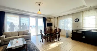 Wohnung 3 Zimmer in Alanya, Türkei