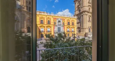 3 bedroom apartment in Malaga, Spain