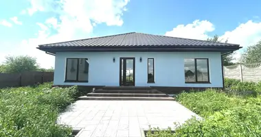 Casa en Kosina, Belarús