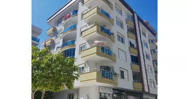 2 bedroom apartment in Mahmutlar, Turkey