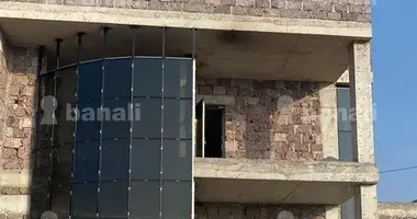Mansion 4 bedrooms in Yeghvard region, Armenia