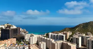Apartamento 4 habitaciones en Villajoyosa, Španjolska