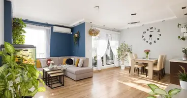 Wohnung 3 zimmer in Warschau, Polen