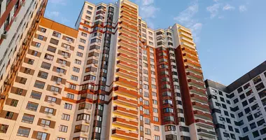 Mieszkanie 3 pokoi w Moskwa, Rosja