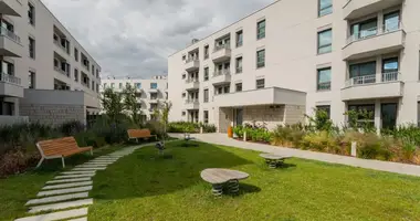 Wohnung 3 zimmer in Warschau, Polen