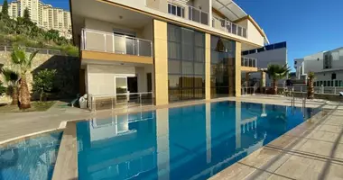 Villa 6 rooms with double glazed windows, with balcony, with furniture in Mahmutlar, Turkey