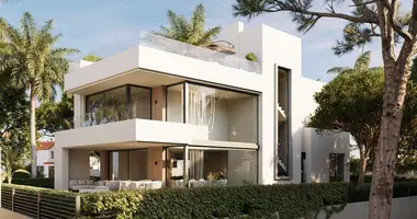 Villa 4 bedrooms in Marbella, Spain