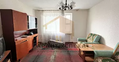 Apartamento 3 habitaciones en Lukava, Bielorrusia