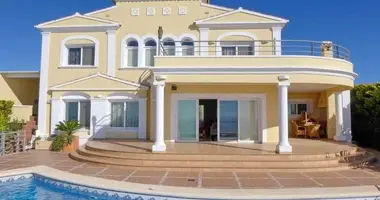 Villa 4 bedrooms in Izhevsk, Russia
