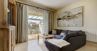 2 bedroom apartment in Torreguadiaro, Spain