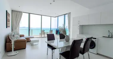 Condo  mit Balkon, mit Möbliert, mit Aufzug in Na Kluea, Thailand