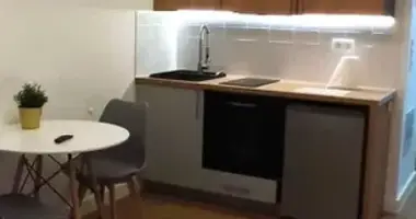 Квартира 1 комната в Варшава, Польша