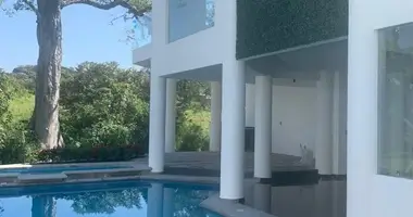 Haus 4 Schlafzimmer in Merida, Mexiko