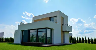 Villa 4 bedrooms in Pinki, Latvia