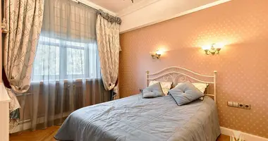 Wohnung 4 Zimmer in Minsk, Weißrussland