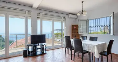 Apartamento 3 habitaciones en Budva, Montenegro