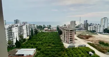 Appartement 2 chambres dans Mezitli, Turquie