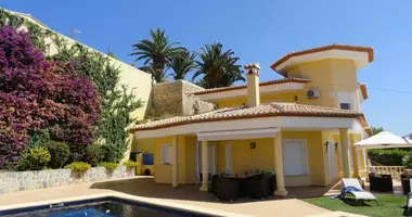 Villa 4 bedrooms with parking, with Terrace, with Garage in Italy