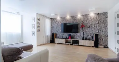 Apartamento 4 habitaciones en Minsk, Bielorrusia