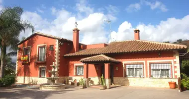 6 bedroom house in Miravalle Los Montecillos, Spain