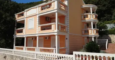 Villa 15 bedrooms in Montenegro
