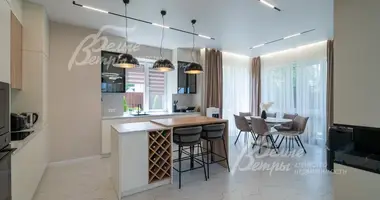 Casa 6 habitaciones en poselenie Schapovskoe, Rusia