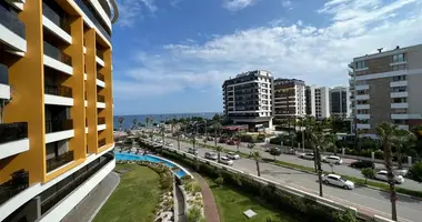 Wohnung 3 Schlafzimmer in Konyaalti, Türkei