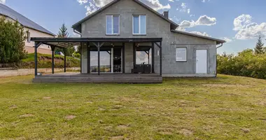 Casa en Elektrenai, Lituania