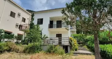Casa 4 habitaciones en Lepetane, Montenegro