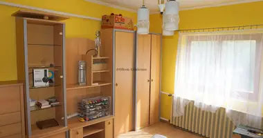 2 room house in Bak, Hungary