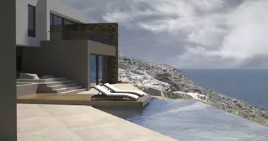 House with 
Bedrooms in Greece