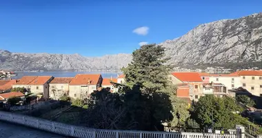 Apartamento 2 habitaciones en Prcanj, Montenegro