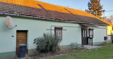 2 room house in Gyorvar, Hungary