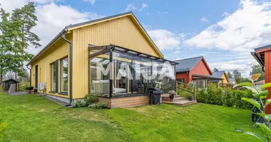 Дом 4 комнаты в Helsinki sub region, Финляндия