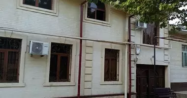 Квартира 6 комнат в Ташкент, Узбекистан