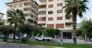 Apartamento 4 habitaciones en Alanya, Turquía