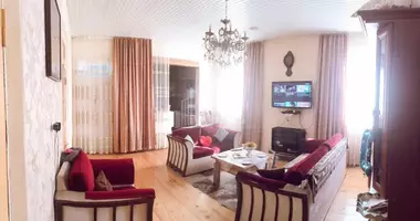 Villa 5 Zimmer mit Elektrifiziert, mit Wasserversorgung, mit Beautiful views in Georgien