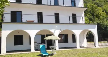 Maison 10 chambres dans Petrovac, Monténégro