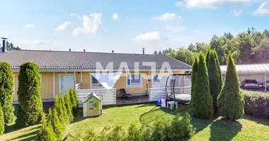 Apartamento 4 habitaciones en Kaarina, Finlandia