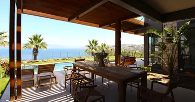 Villa 4 bedrooms with Balcony, with Air conditioner, with Sea view in Milas, Turkey