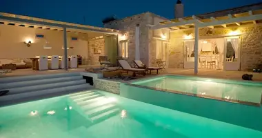 Villa 4 bedrooms with Sea view, with Swimming pool, with Mountain view in Sivas, Greece