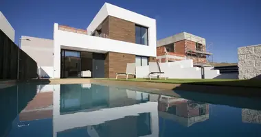 Casa 4 habitaciones en Campello, España