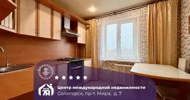 Apartamento 3 habitaciones en Saligorsk, Bielorrusia