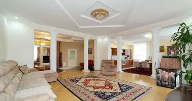 Квартира 4 комнаты в Минск, Беларусь