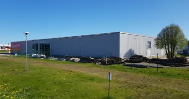 Geschäft 3 349 m² in Nawapolazk, Belarus
