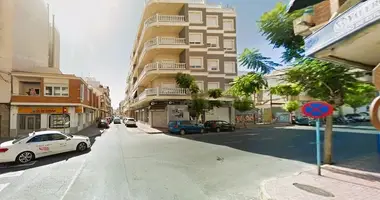 Apartamento 4 habitaciones en Torrevieja, España