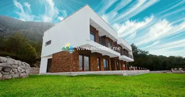 6 bedroom house in Dobrota, Montenegro